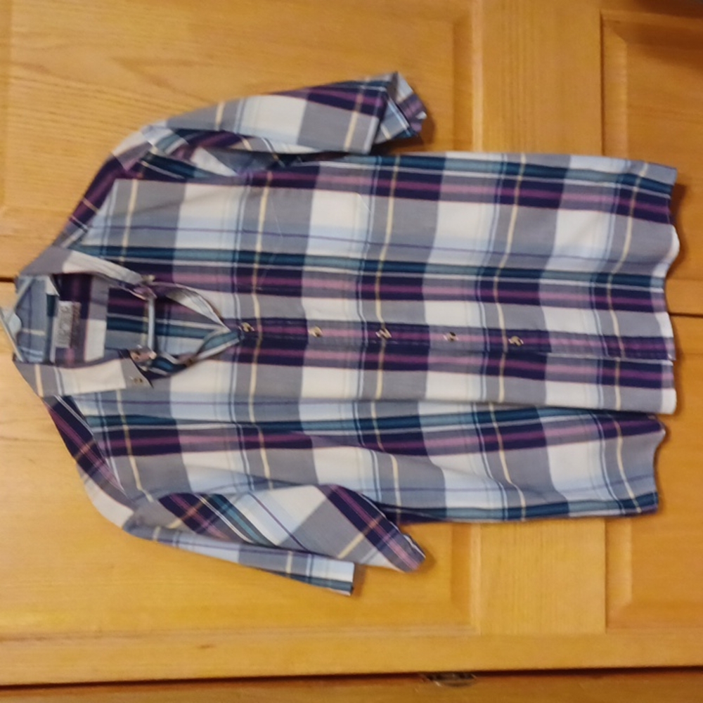 2/$20. Knightsbridge Men's Shirt Sz. L
